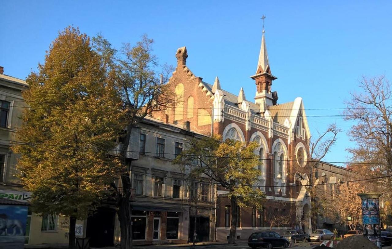 Old City Appartments Odesa Exterior photo